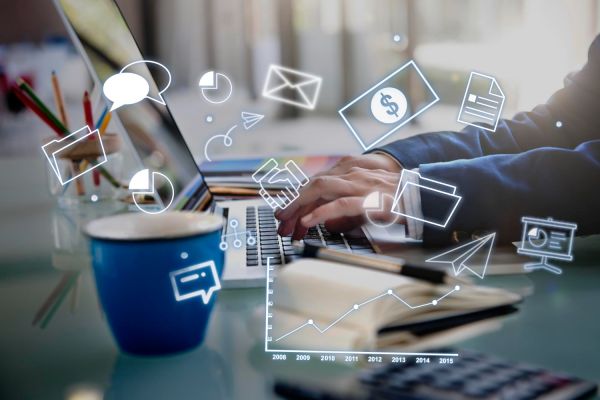 Quels sont les avantages du marketing automation dans le secteur de l'hébergement web?